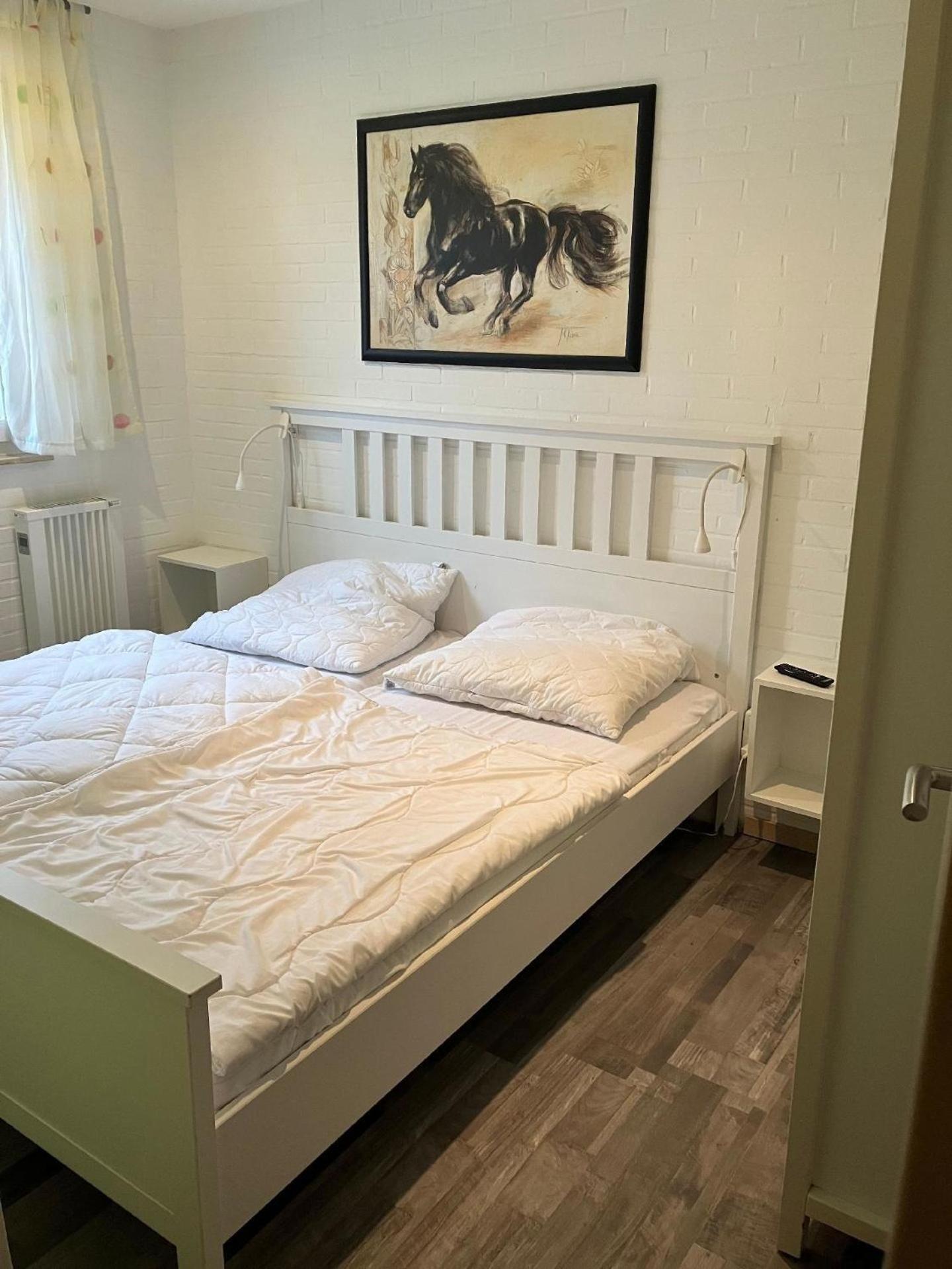 Schoenes Ferienhaus In Tossens Mit Schoenem Garten Butjadingen Bagian luar foto