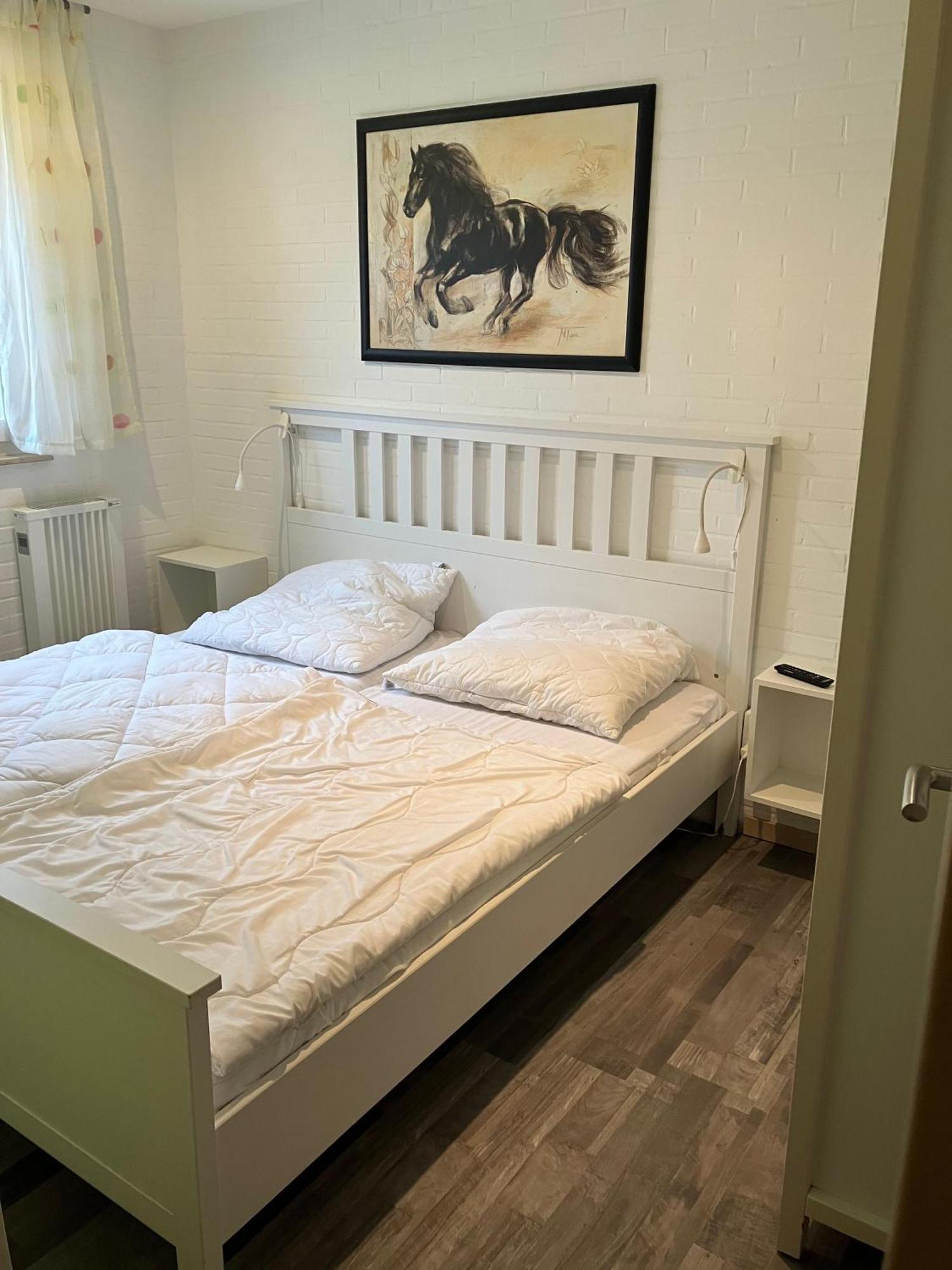 Schoenes Ferienhaus In Tossens Mit Schoenem Garten Butjadingen Bagian luar foto